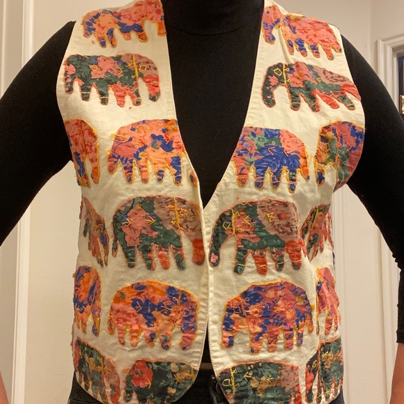 Elephant Patchwork Quilted Vest VINTAGE - Picture 3 of 7